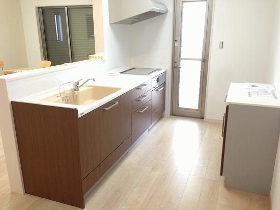 Kitchen. A-2 indoor shooting