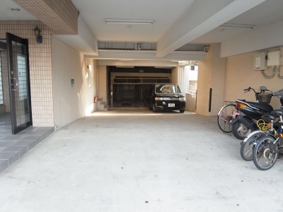 Other common areas. Bicycle parking space!