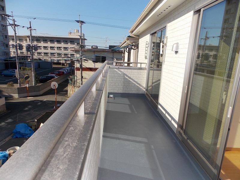 Balcony. The south side is with a wide balcony (^_^) / It is best to hang out futon! ! ◆ It becomes the same specification photo ◆