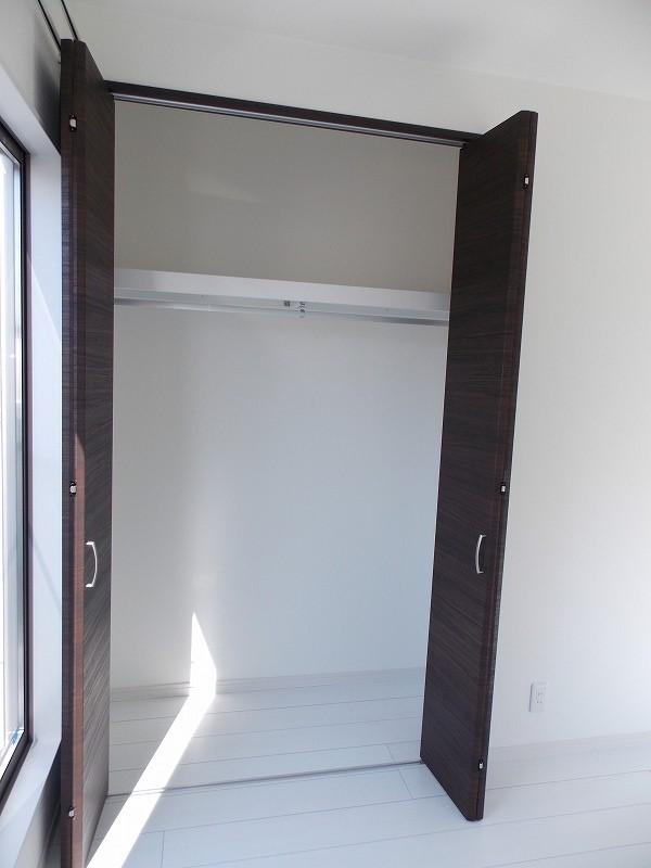 Receipt. Since the height also depth also enough, Let's use widely efficiently accommodated in the room (^_^) / Tsu wife!  Is the big appeal Yoo ~ (^o^)