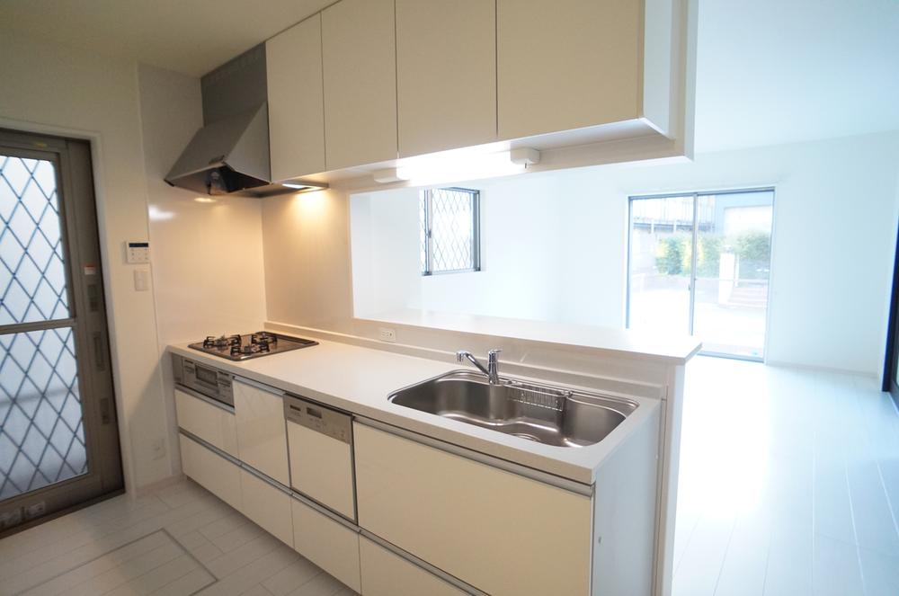 Kitchen. ◆ ◇ the face-to-face system kitchen designed with wife eyes of width 2 meters 55 centimeters "wide span! ! "I am it will be fun every day of cooking ◇ ◆