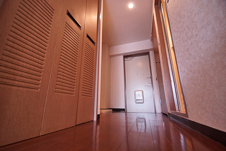 Other room space. Corridor