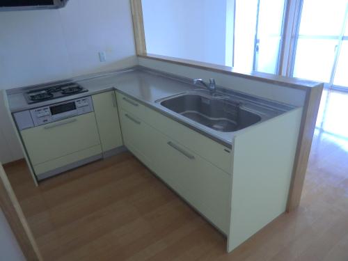 Kitchen. kitchen ※ Same property by room photo