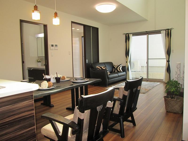 Living. No. 3 place living