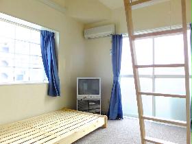 Living and room. tv set ・ It is with the bet!