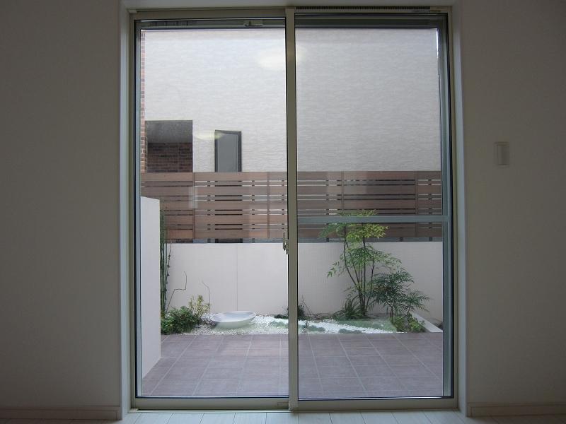 Garden. No. 3 place It overlooks the beautiful garden of Japanese taste from the living room