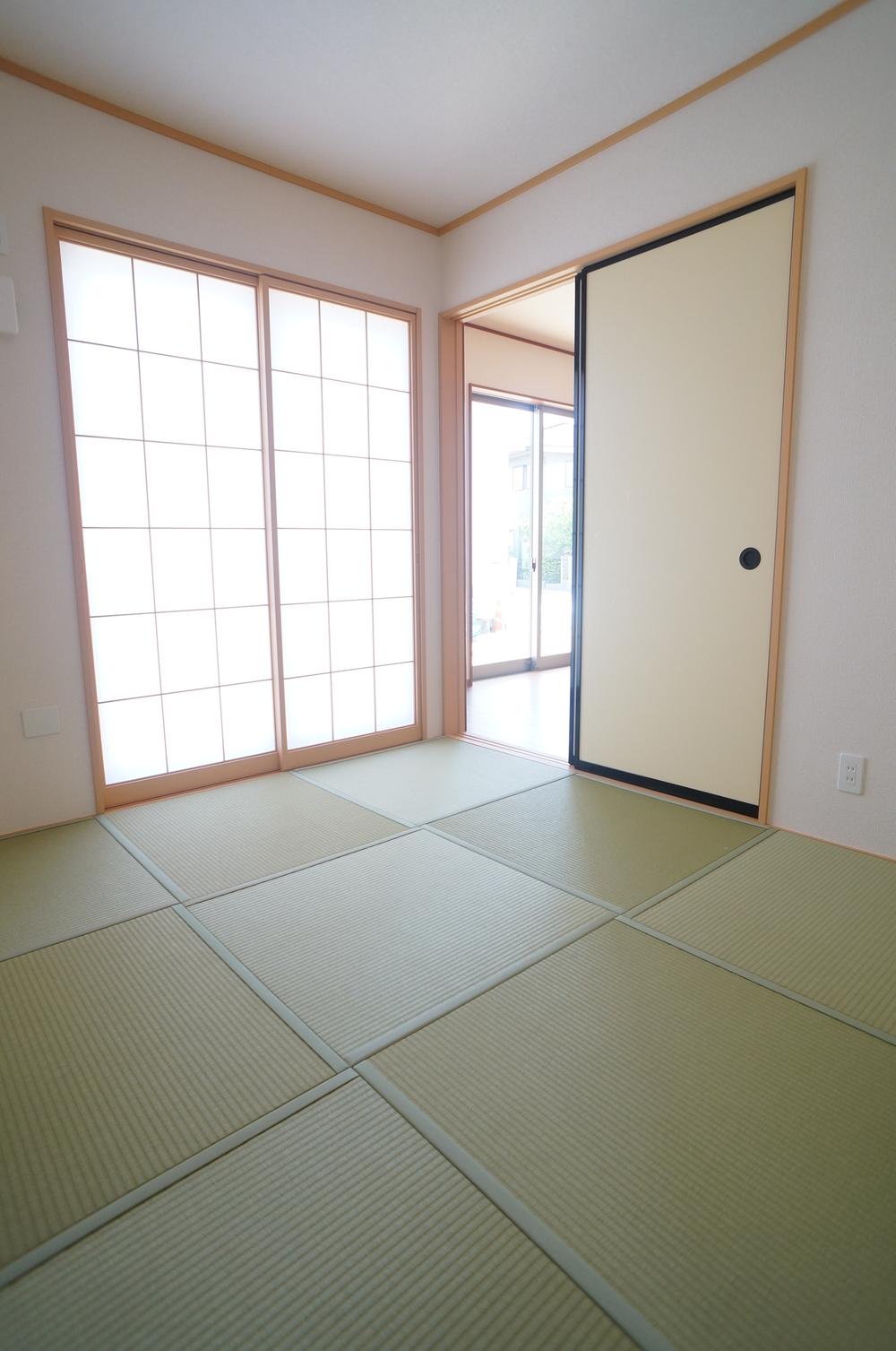 Same specifications photos (Other introspection). ◆ Construction example photo ◆