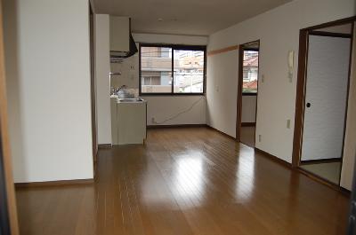 Other room space. A family reunion in the living room