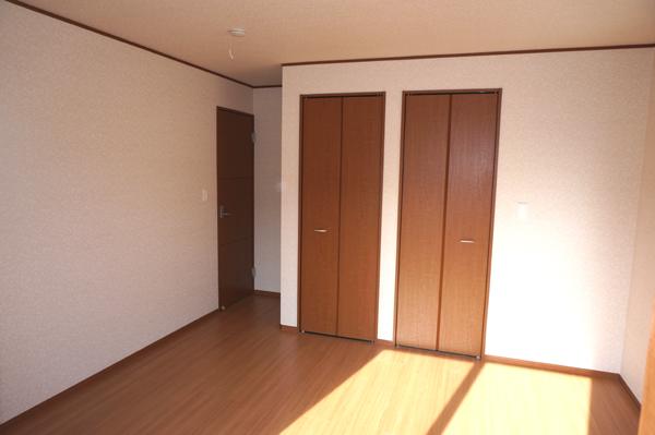 Same specifications photos (Other introspection). (1 Building) same specification