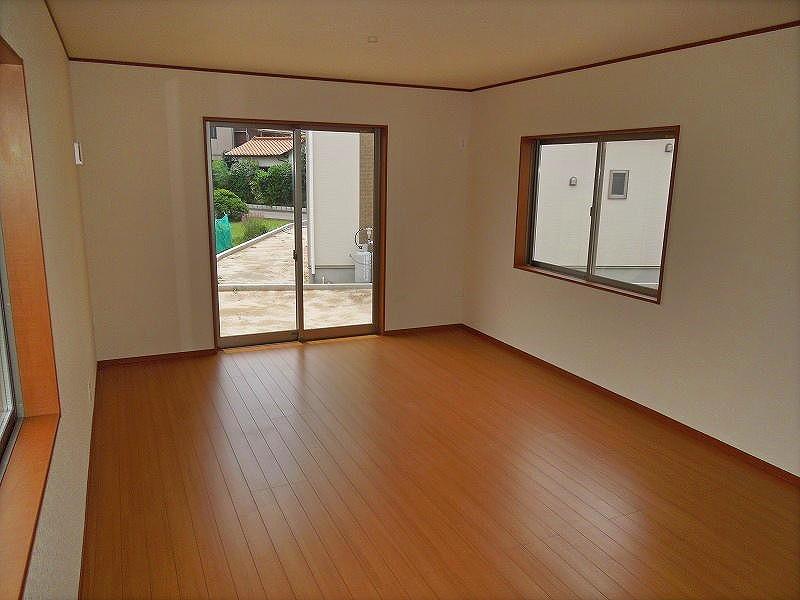 Living. Since the portrait is a living, The image of the arrangement, such as a dining table and sofa easy Mato ◆ It becomes the same specification photo ◆ It Rinina' (^ o ^)