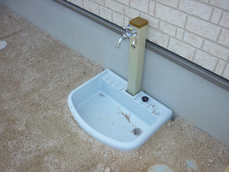 Other. Is outside faucet (^_^) / Do you wash the car? Do you wash shoes?