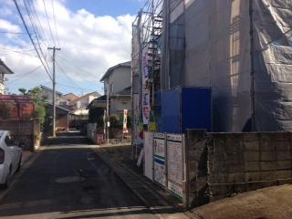 Local photos, including front road. Local (12 May 2013) Shooting