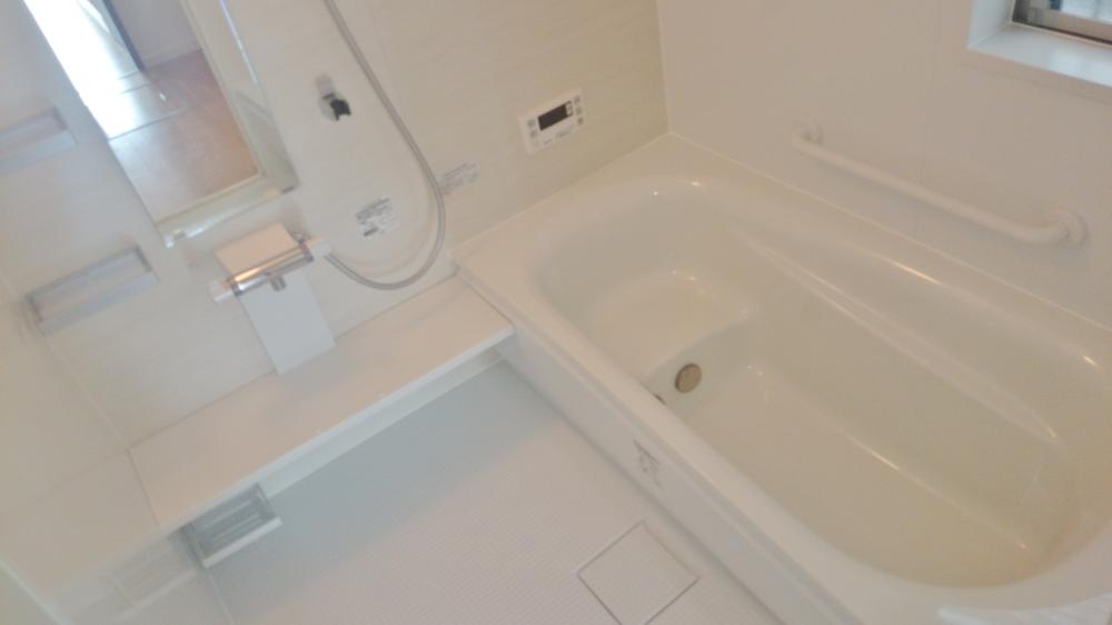 Bathroom. Bathroom (11 May 2013) Shooting