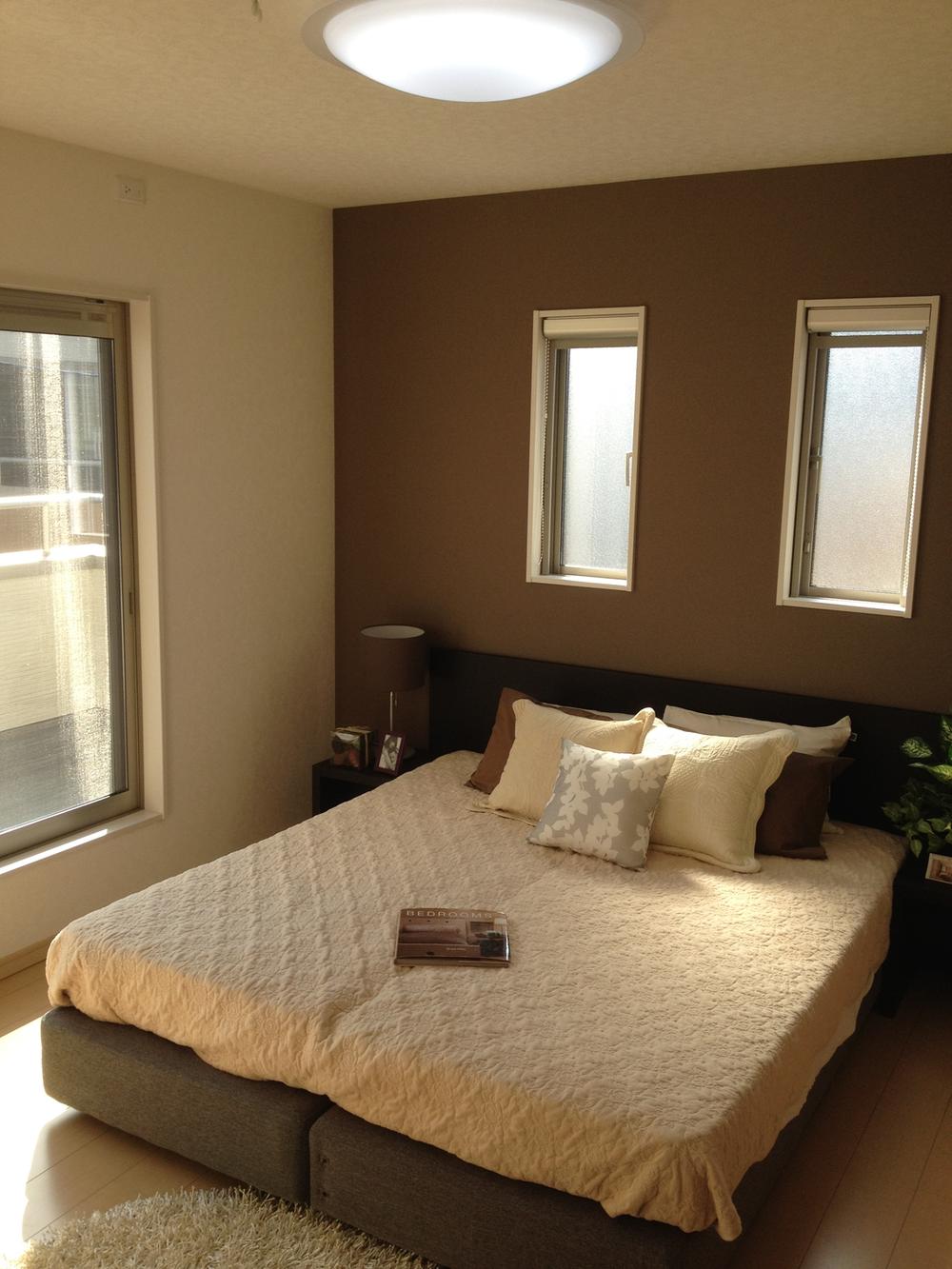 Non-living room. The main bedrooms 7 tatami