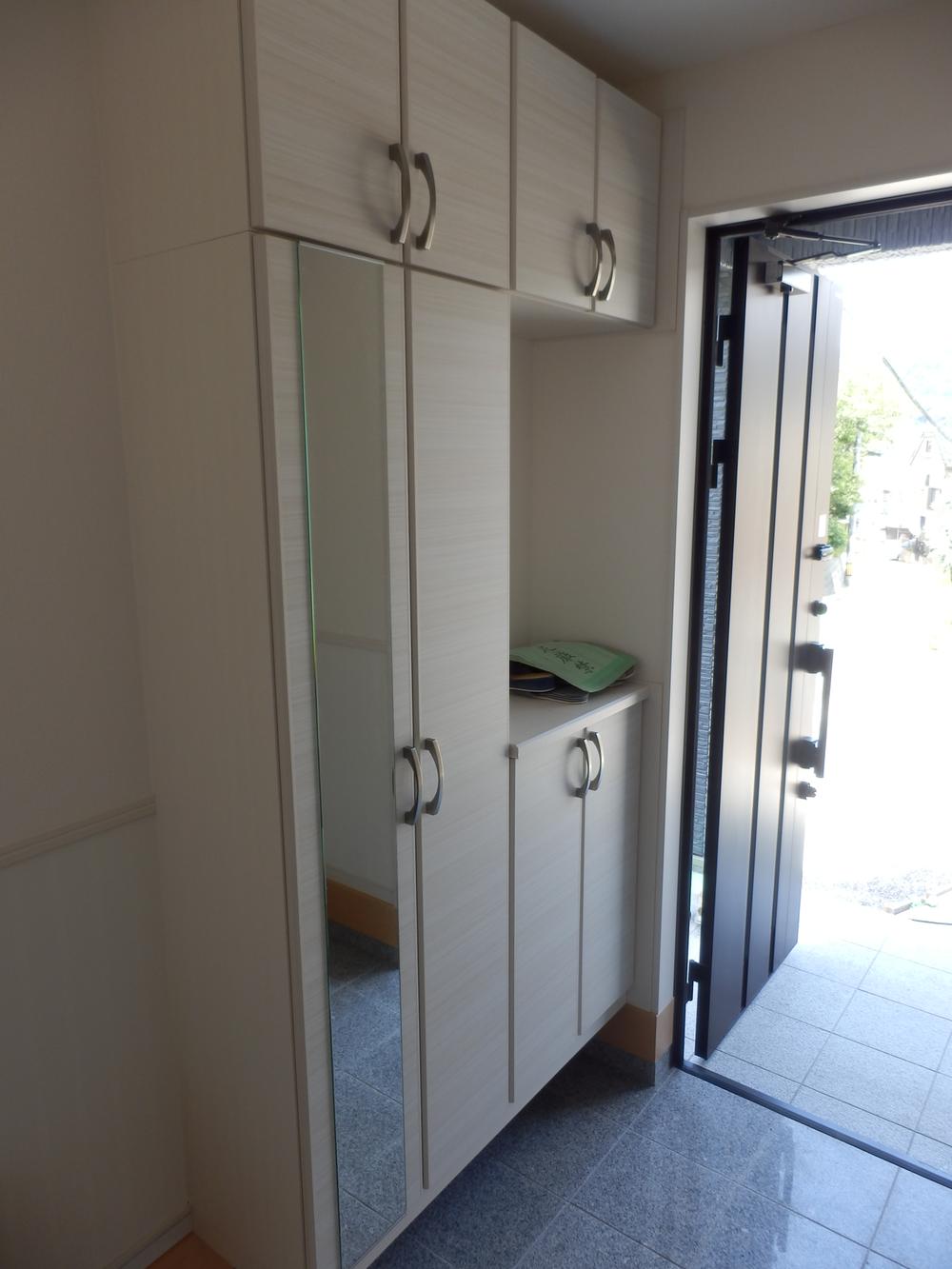 Same specifications photos (Other introspection)