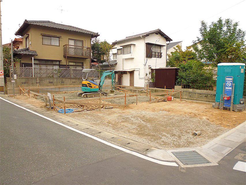 Local appearance photo. Local photo (2013 October 15, 2008)