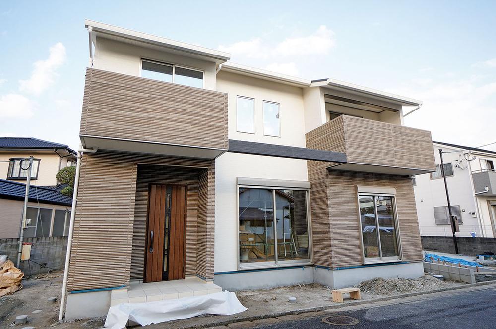 Local appearance photo. Stylish appearance of calm.