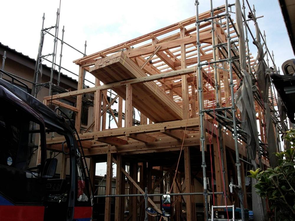 Other local. Local (10 May 2013) Shooting