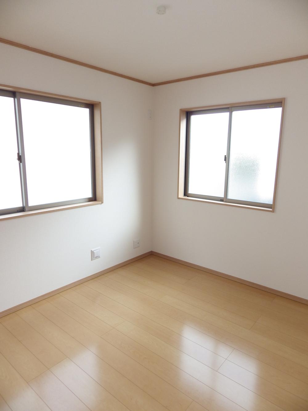 Non-living room. 2 Kaiyoshitsu