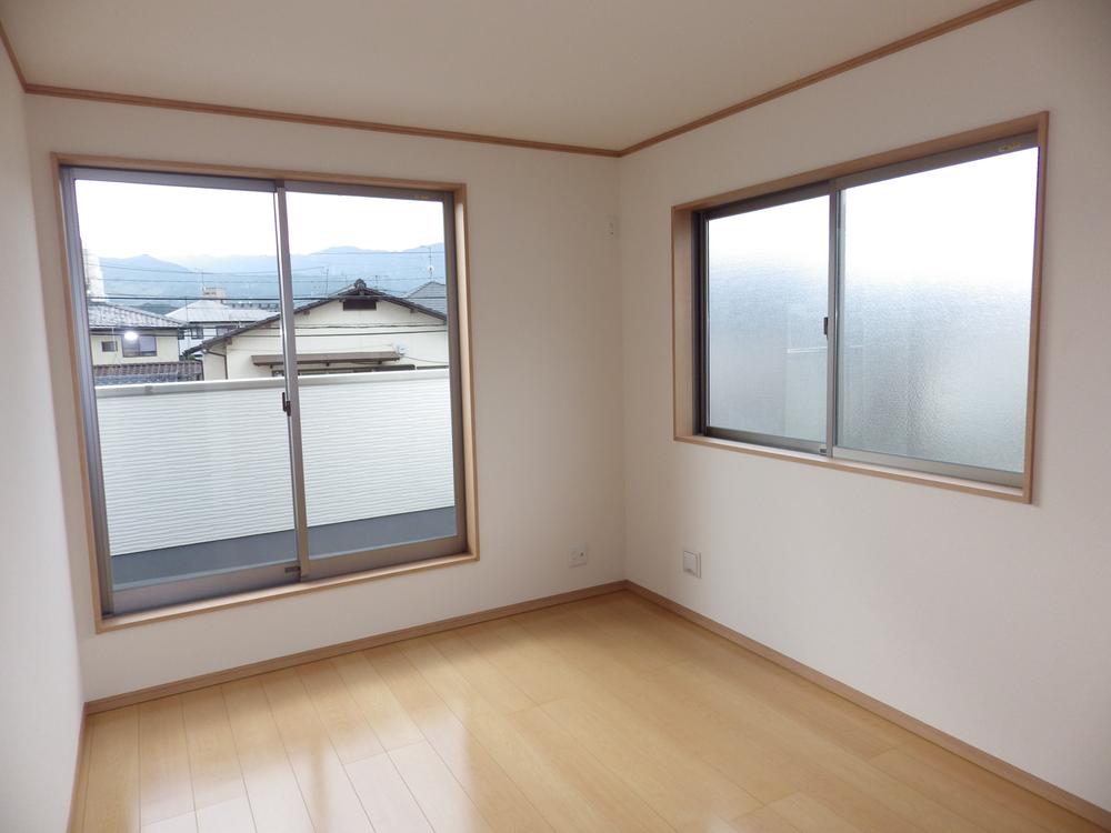 Non-living room. 2 Kaiyoshitsu