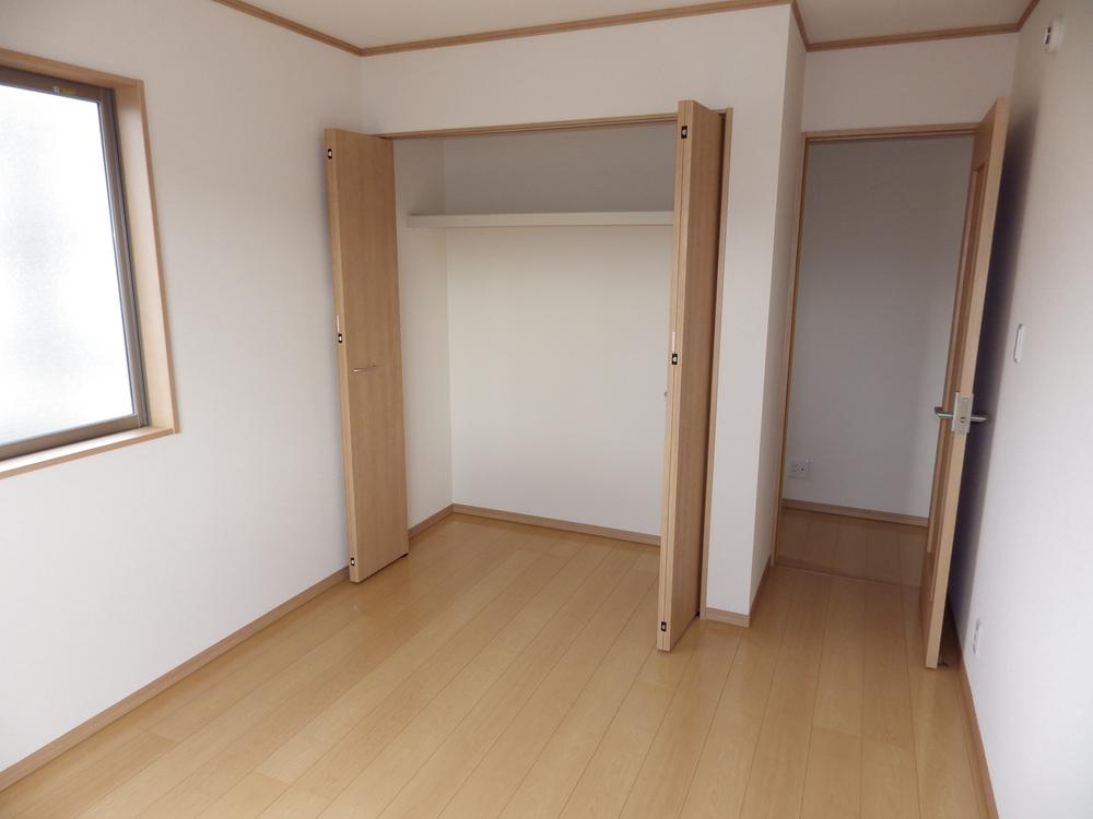 Receipt. Storage is also equipped in each Western-style