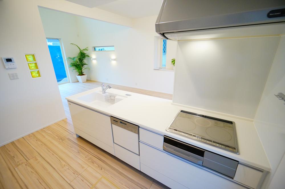 Other. Easy-to-use, fully equipped