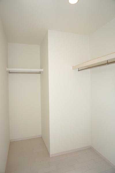 Same specifications photos (Other introspection). (A Building) same specification