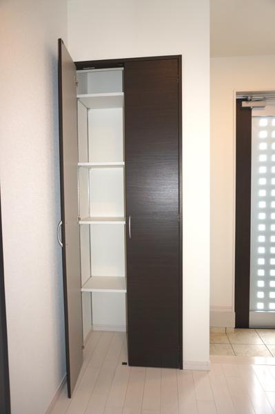 Same specifications photos (Other introspection). (A Building) same specification