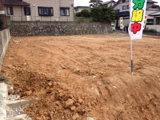 Local appearance photo. Local (11 May 2013) Shooting