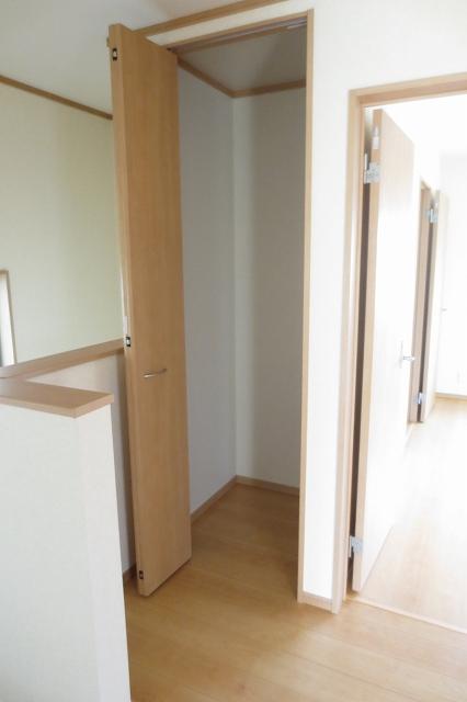 Receipt. Storage (10 May 2013) Shooting