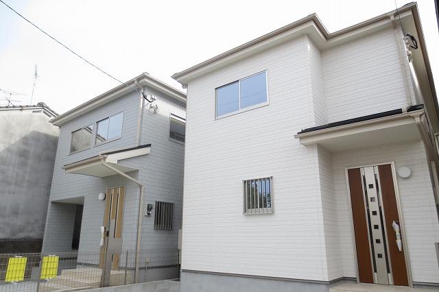 Local appearance photo. Local (10 May 2013) Shooting