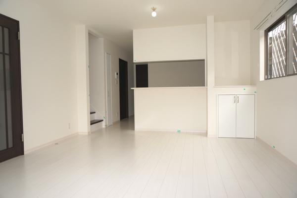 Living. Indoor (12 May 2013) Shooting