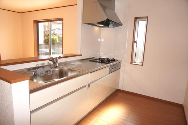 Same specifications photo (kitchen). (Building 2) same specification