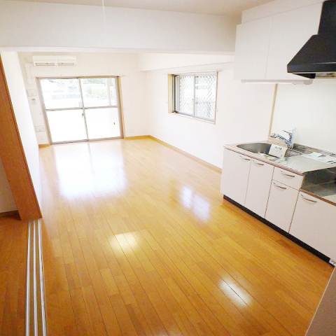 Living and room. Spacious 10.6 quires of LDK