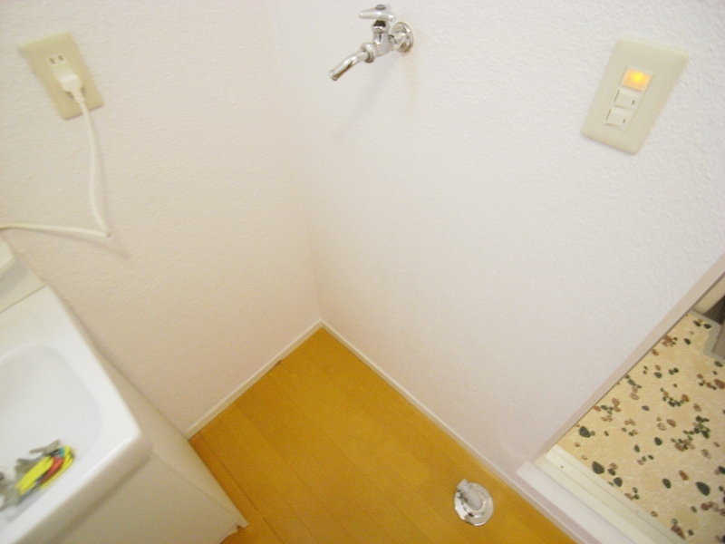 Washroom. Also ensure Indoor Laundry Area!