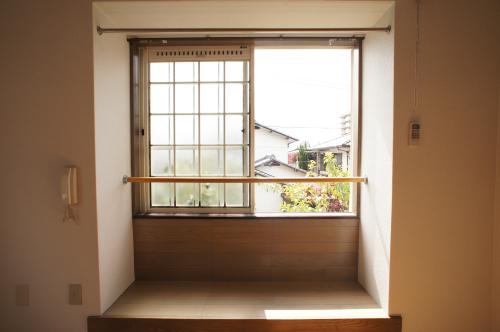 Balcony. There is no veranda, Bay windows have wide over to instead ☆