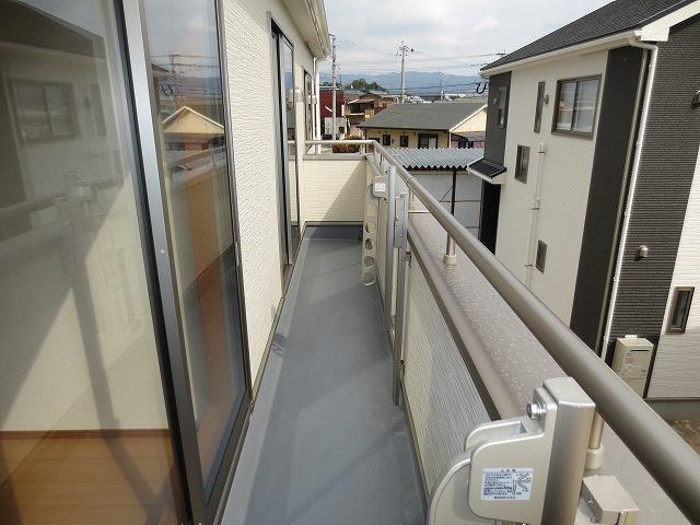 Same specifications photos (Other introspection). Balcony facing south! (Same specifications photo)