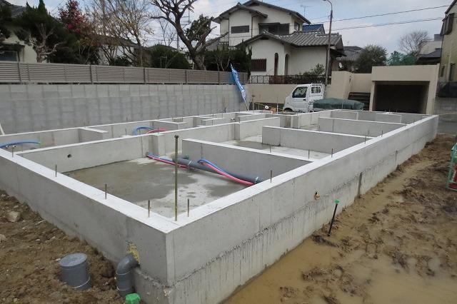 Local appearance photo. Local (12 May 2013) Shooting