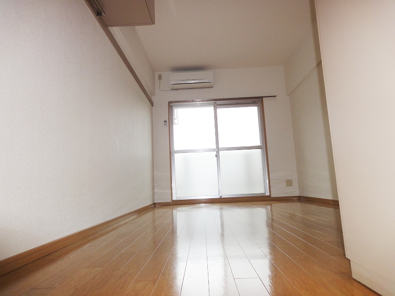 Living and room. Your preview, please do not hesitate to contact us