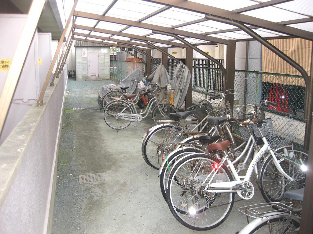 Parking lot. bicycle ・ Bike shelter