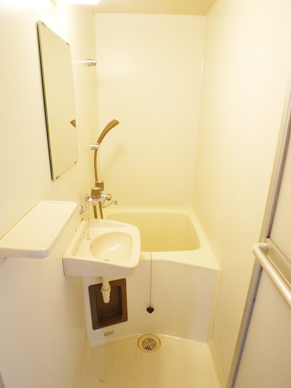 Bath. Ofuro at this price ・ Toilet separately