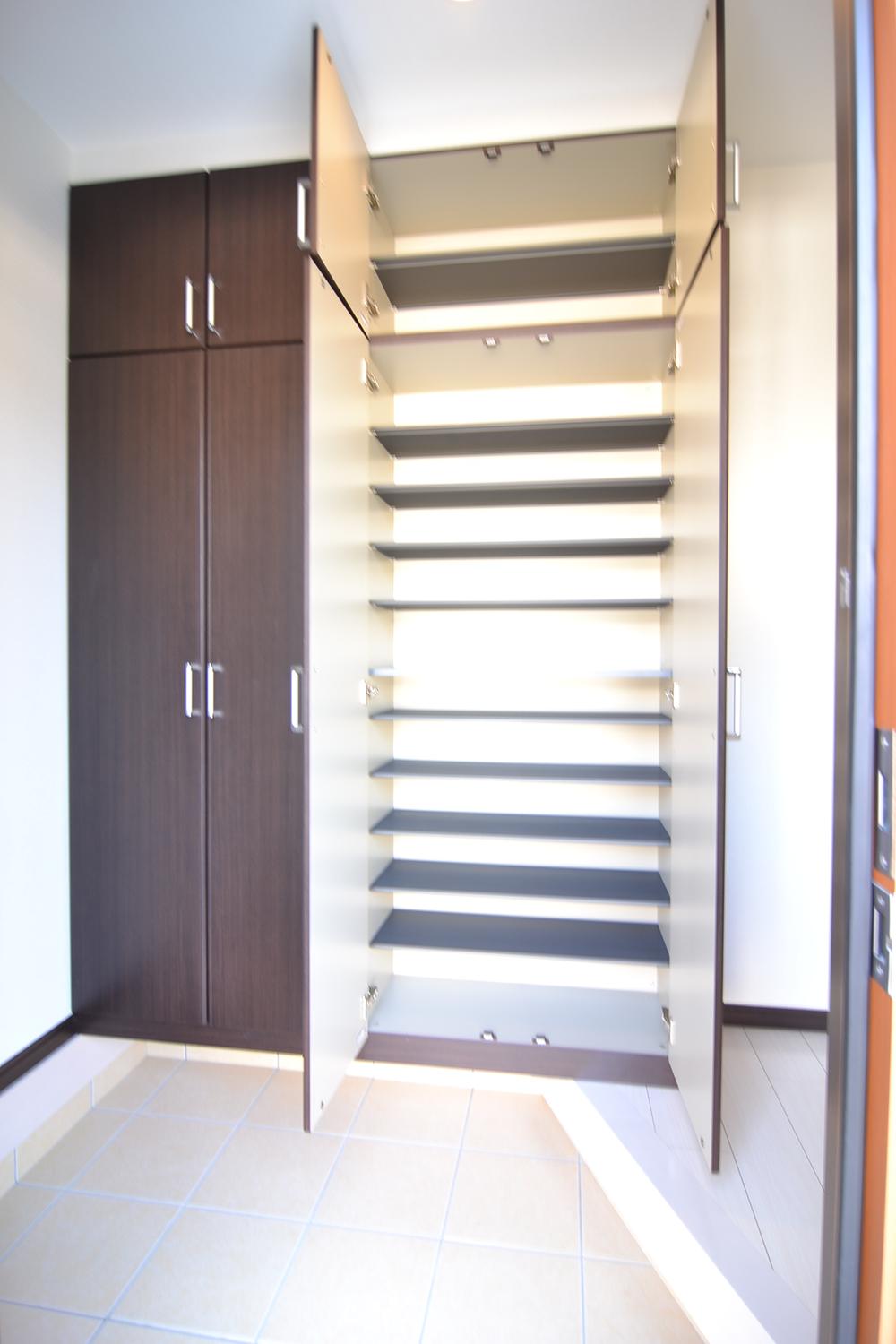 Living. ☆ It is the example of construction ☆