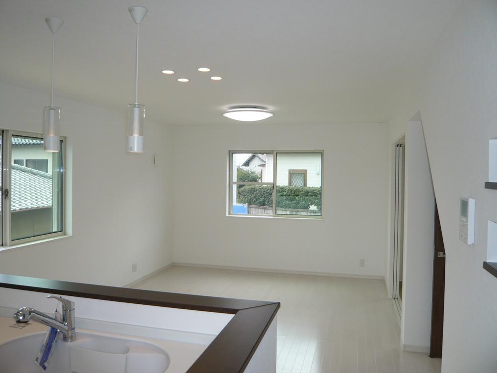 Living. Indoor (11 May 2013) Shooting