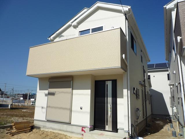 Local appearance photo. 5 Building site (November 2013) Shooting