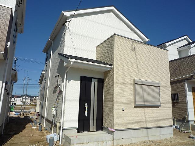 Local appearance photo. 7 Building site (November 2013) Shooting