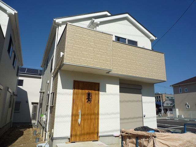 Local appearance photo. 8 Building site (November 2013) Shooting