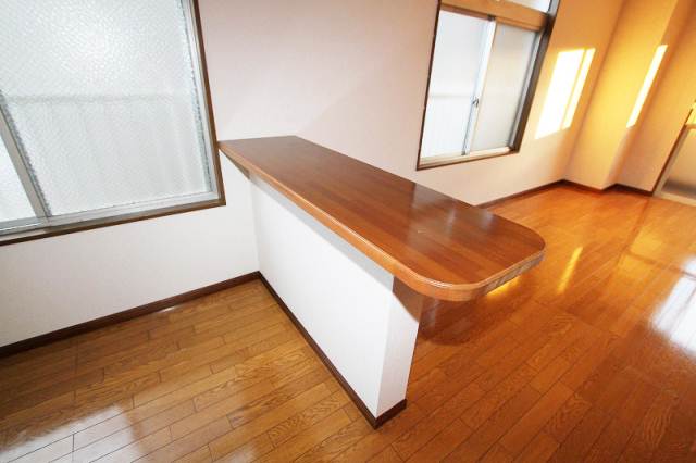 Other Equipment. Convenient with a counter