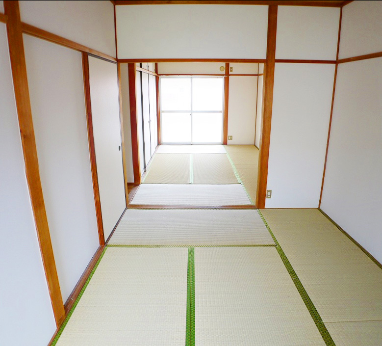 Living and room. OK even in a large family