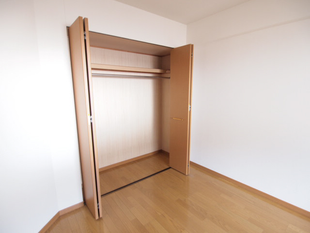 Receipt. Storage also firmly. 