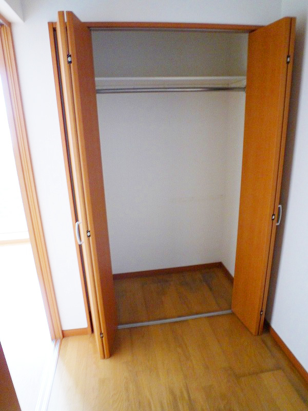 Receipt. Plenty closet